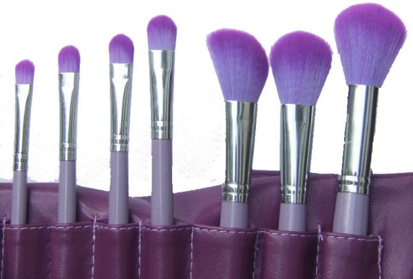 Pincel Roxo Para Maquiagem Kit Com 16 Peças